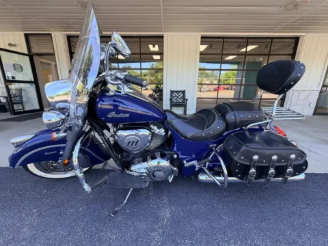 Photos of 2014 INDIAN VINTAGE CHIEF for sale in Liverpool, OH at Good Wheels