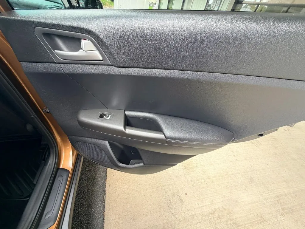 Kia Sportage photo 8