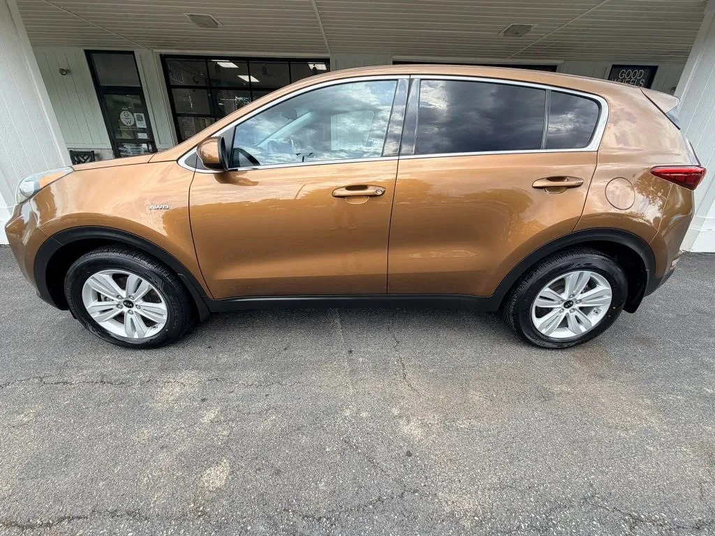 Kia Sportage photo 2