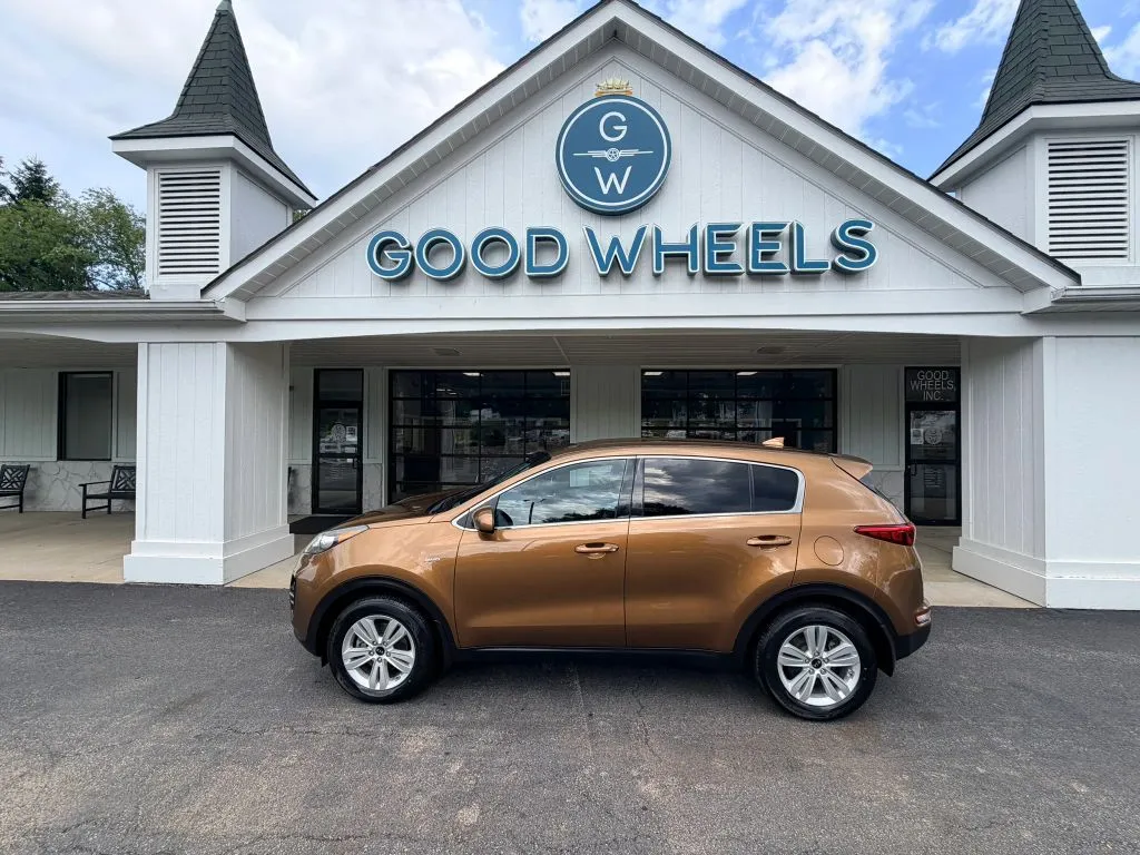 Brown 2017 Kia Sportage LX Sport Utility 4D for sale in Liverpool, OH