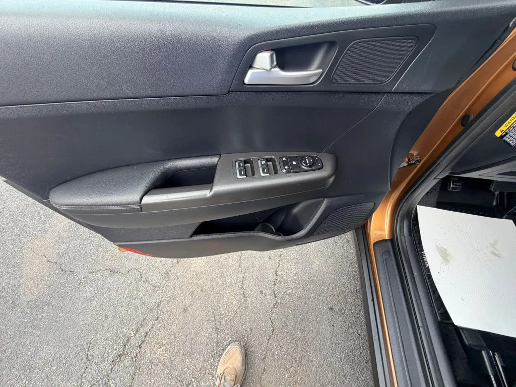 Kia Sportage photo 13