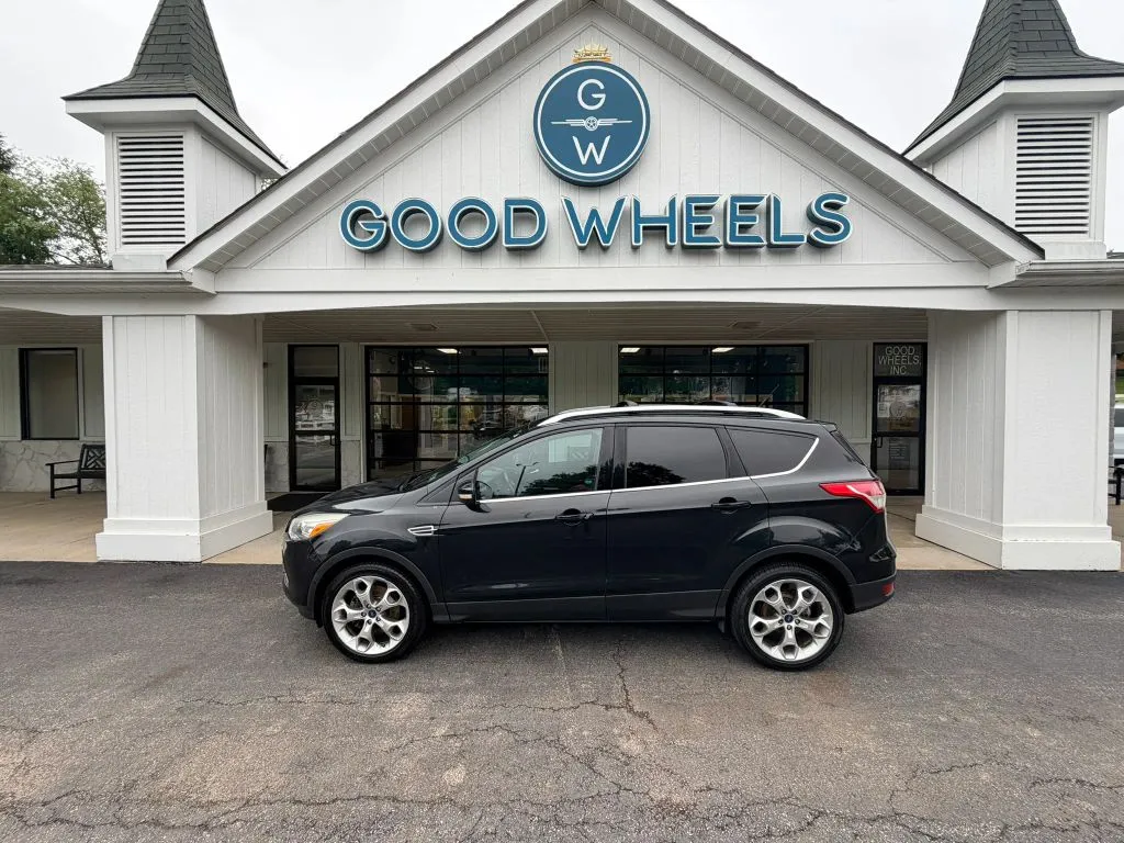 2015 Ford Escape Titanium Sport Utility 4D for sale in Liverpool, OH