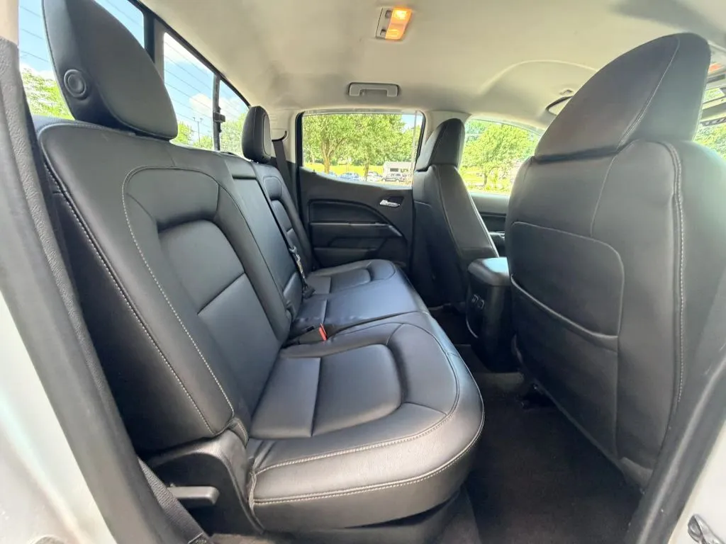 Chevrolet Colorado photo 10