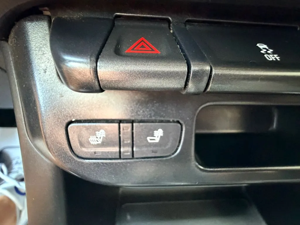 Chevrolet Colorado photo 22