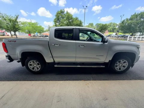 More photos of 2015 Chevrolet Colorado Crew Cab LT Pickup 4D 5 ft at Good Wheels, OH