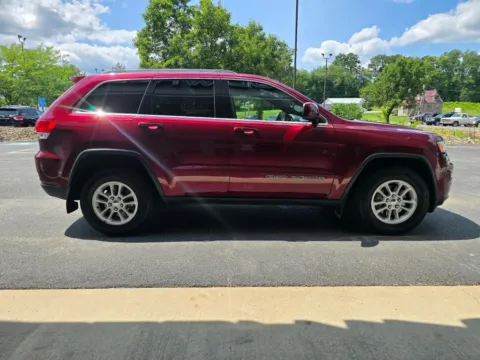More photos of 2018 Jeep Grand Cherokee Laredo E Sport Utility 4D at Good Wheels, OH