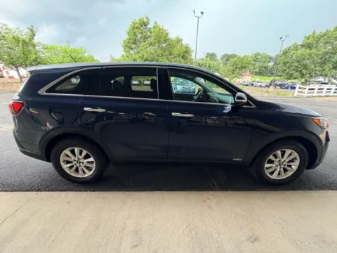 More photos of 2019 Kia Sorento LX Sport Utility 4D at Good Wheels, OH