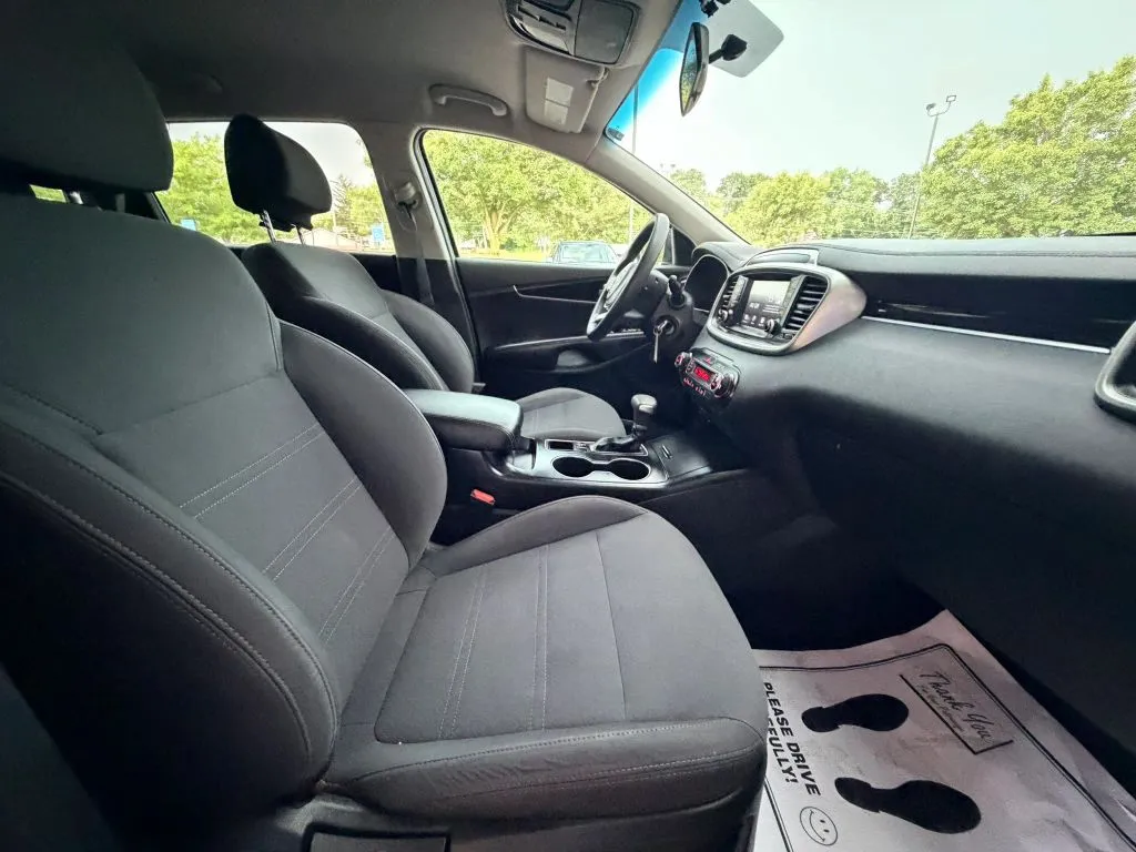 Kia Sorento photo 11