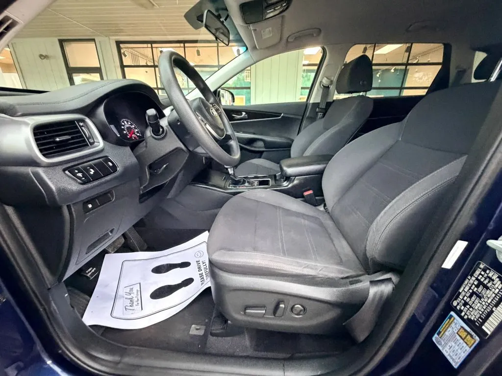 Kia Sorento photo 14