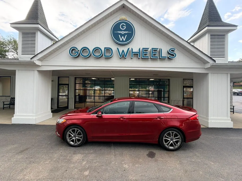 2017 Ford Fusion SE Sedan 4D for sale in Liverpool, OH