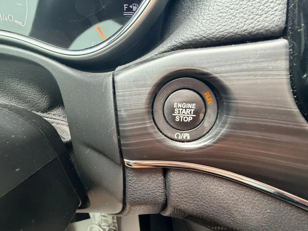 Jeep Grand Cherokee photo 28