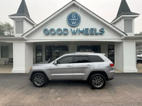Silver 2020 Jeep Grand Cherokee Limited Sport Utility 4D for sale in Liverpool, OH