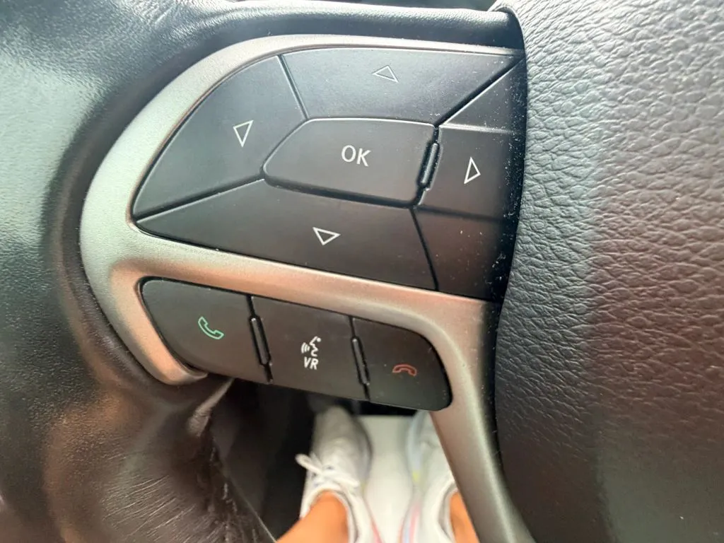 Jeep Grand Cherokee photo 20