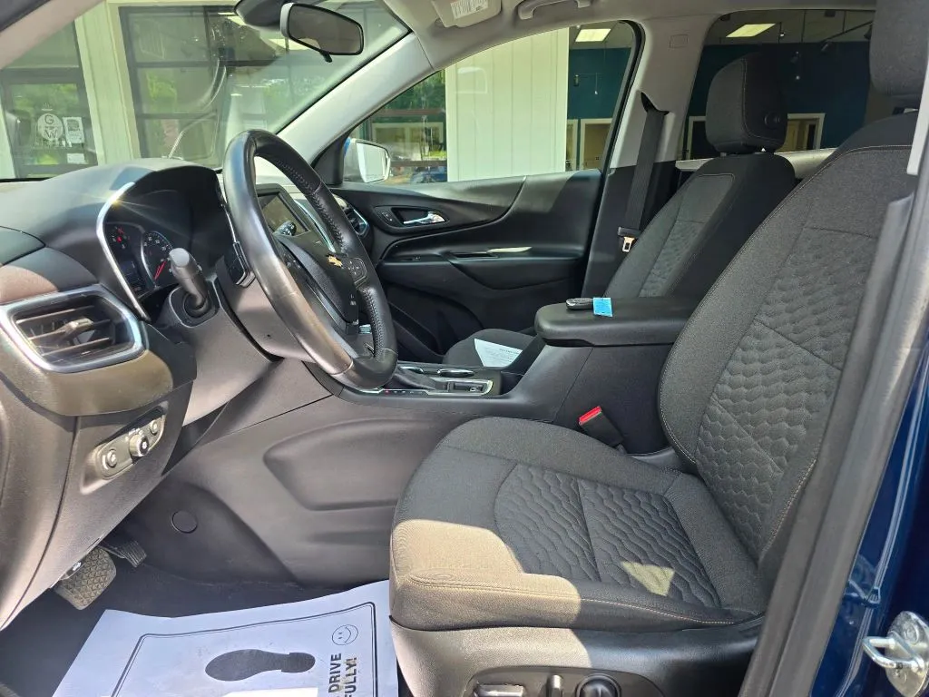 Chevrolet Equinox photo 9