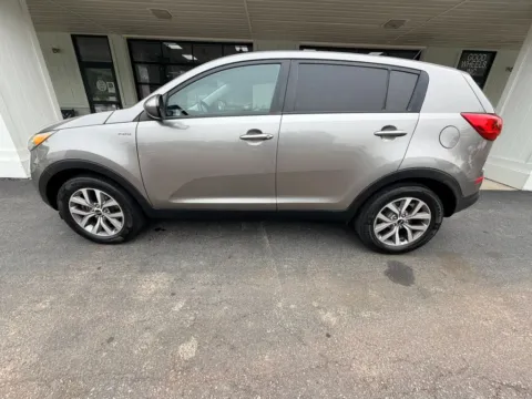 Photos of 2014 Kia Sportage LX Sport Utility 4D for sale in Liverpool, OH at Good Wheels