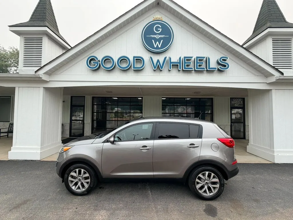 Gray 2014 Kia Sportage LX Sport Utility 4D for sale in Liverpool, OH