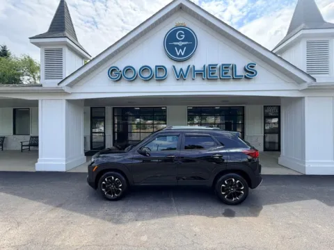 Black 2023 Chevrolet Trailblazer LT Sport Utility 4D for sale in Liverpool, OH