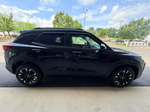 More photos of 2023 Chevrolet Trailblazer LT Sport Utility 4D at Good Wheels, OH