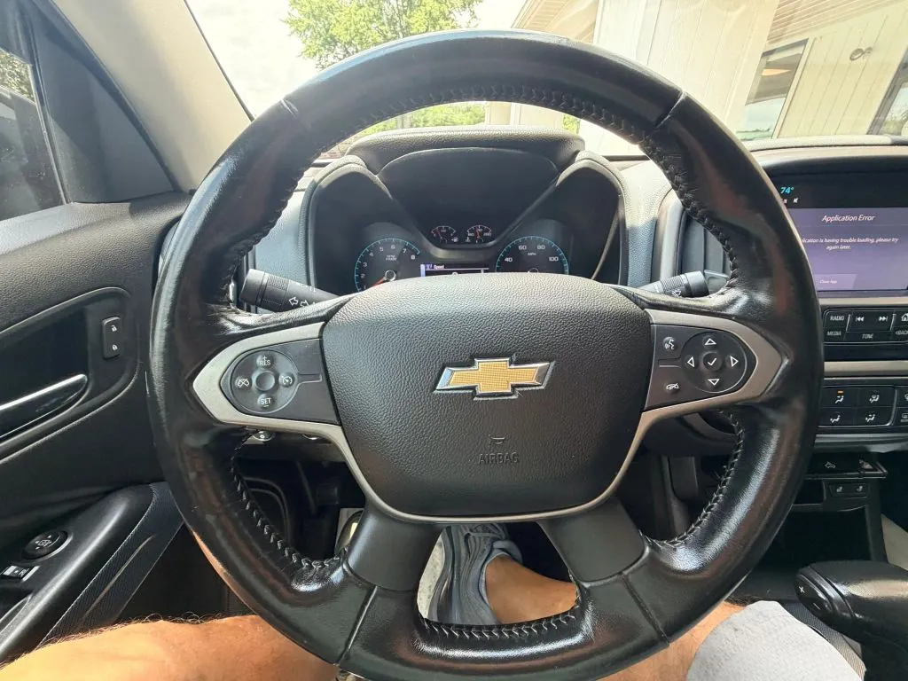 Chevrolet Colorado photo 18