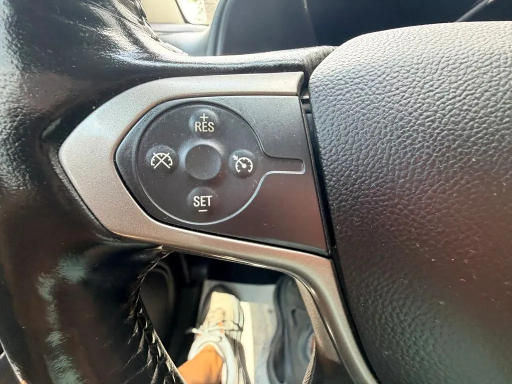 Chevrolet Colorado photo 19