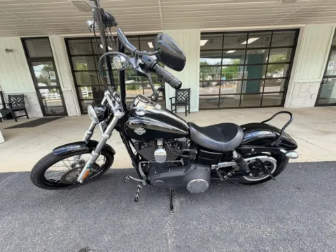 Black 2012 HARLEY DAVIDSON FXDWG-103 for sale in Liverpool, OH