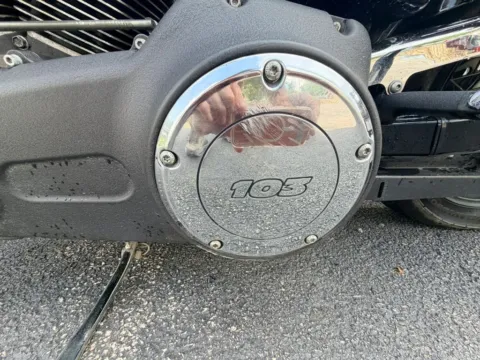 Another view of 2012 HARLEY DAVIDSON FXDWG-103 for sale in Liverpool, OH at Good Wheels