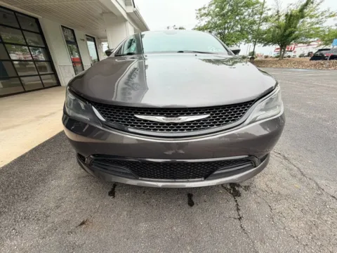 Another view of 2015 Chrysler 200 S Sedan 4D for sale in Liverpool, OH at Good Wheels