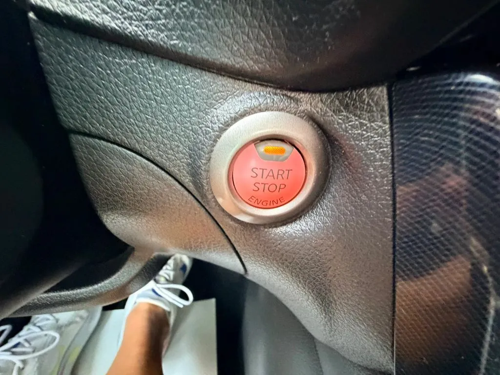 Nissan Sentra photo 25
