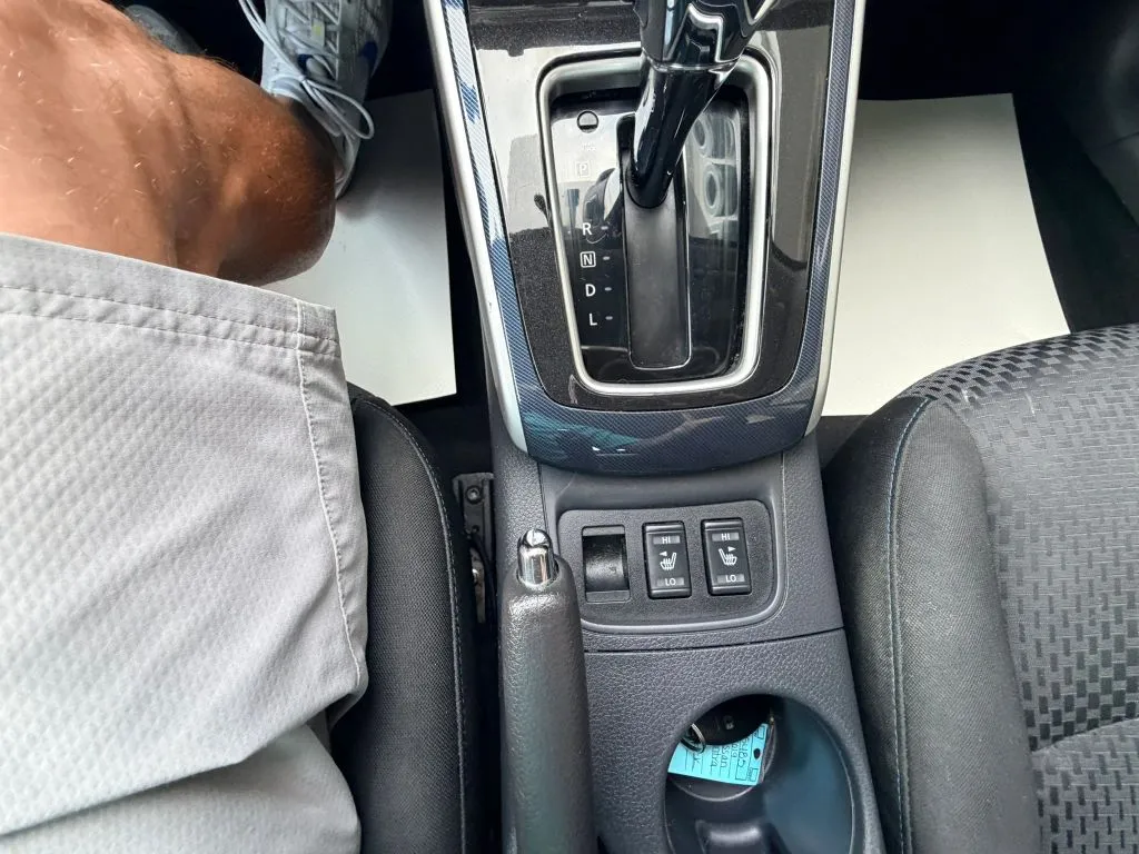 Nissan Sentra photo 21