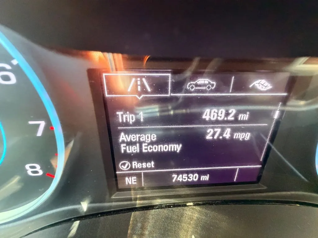 Chevrolet Cruze photo 18