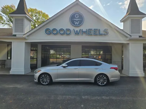Silver 2015 Hyundai Genesis 3.8 Sedan 4D for sale in Liverpool, OH