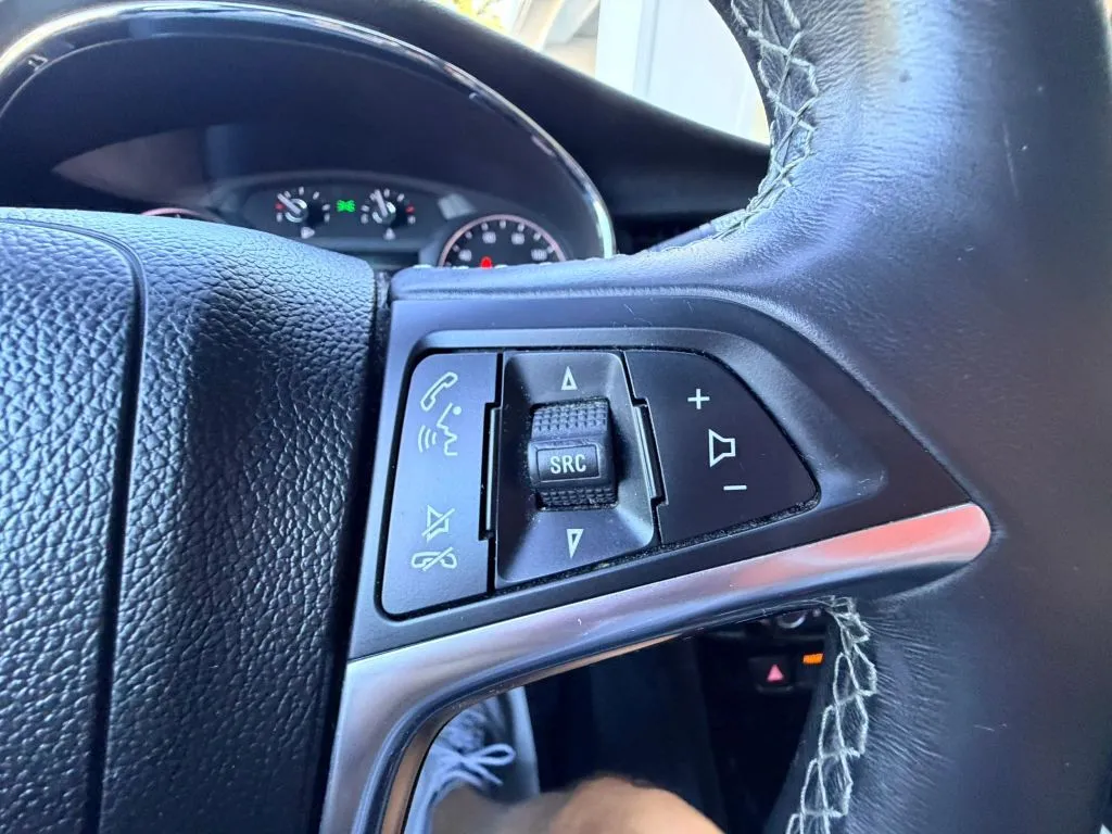 Buick Encore photo 18