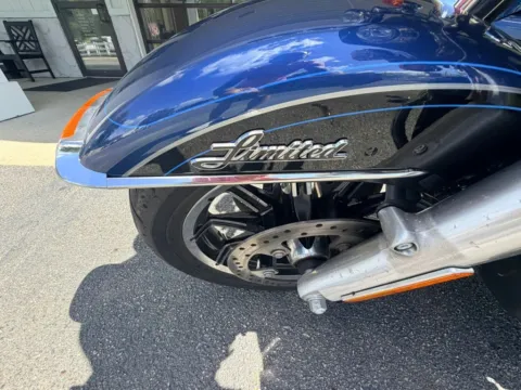 Another view of 2018 HARLEY DAVIDSON FLHTK ANV 115 for sale in Liverpool, OH at Good Wheels