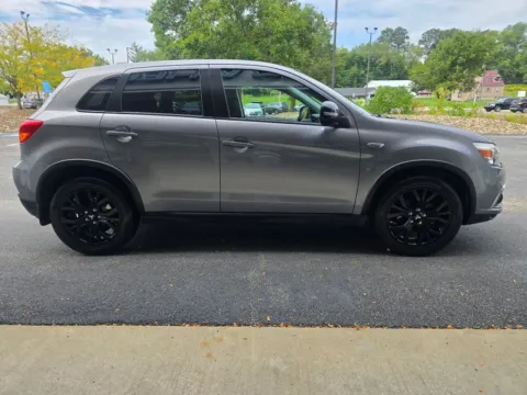 More photos of 2018 Mitsubishi Outlander Sport LE Sport Utility 4D at Good Wheels, OH