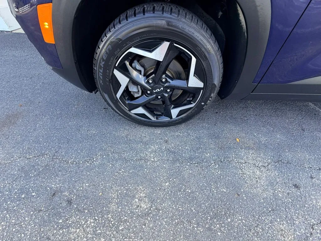 Kia Seltos photo 6