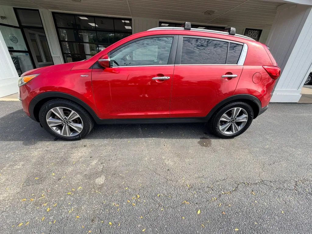 Kia Sportage photo 2