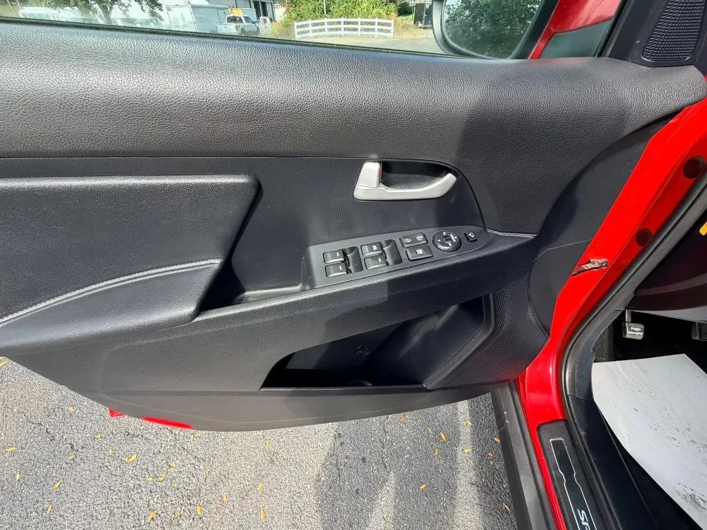Kia Sportage photo 13