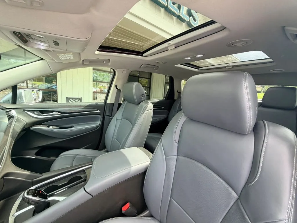 2019 Buick Enclave Essence - Photo 17