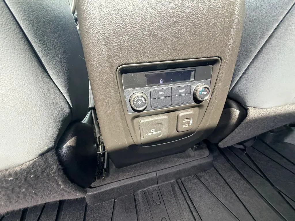 2019 Buick Enclave Essence - Photo 12