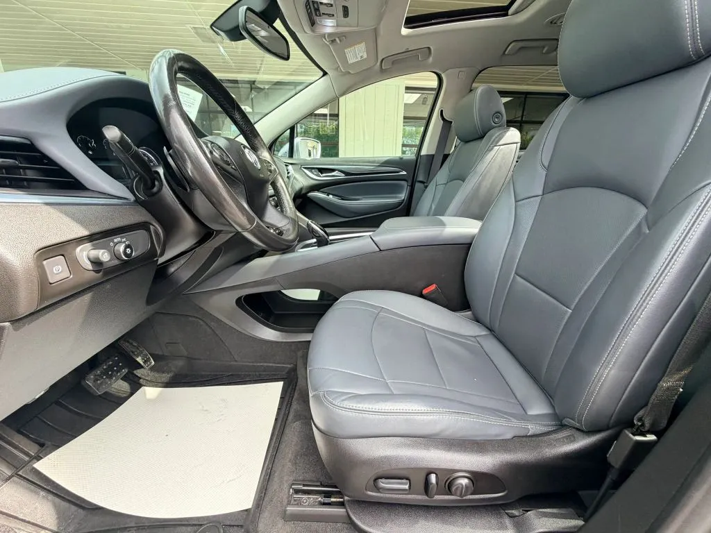 2019 Buick Enclave Essence - Photo 16