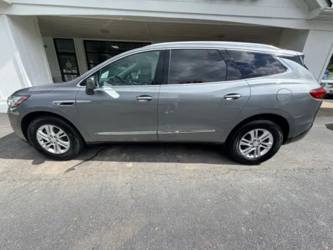 Photos of 2019 Buick Enclave Essence Sport Utility 4D for sale in Liverpool, OH at Good Wheels