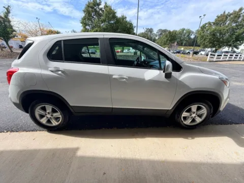 More photos of 2019 Chevrolet Trax LS Sport Utility 4D at Good Wheels, OH