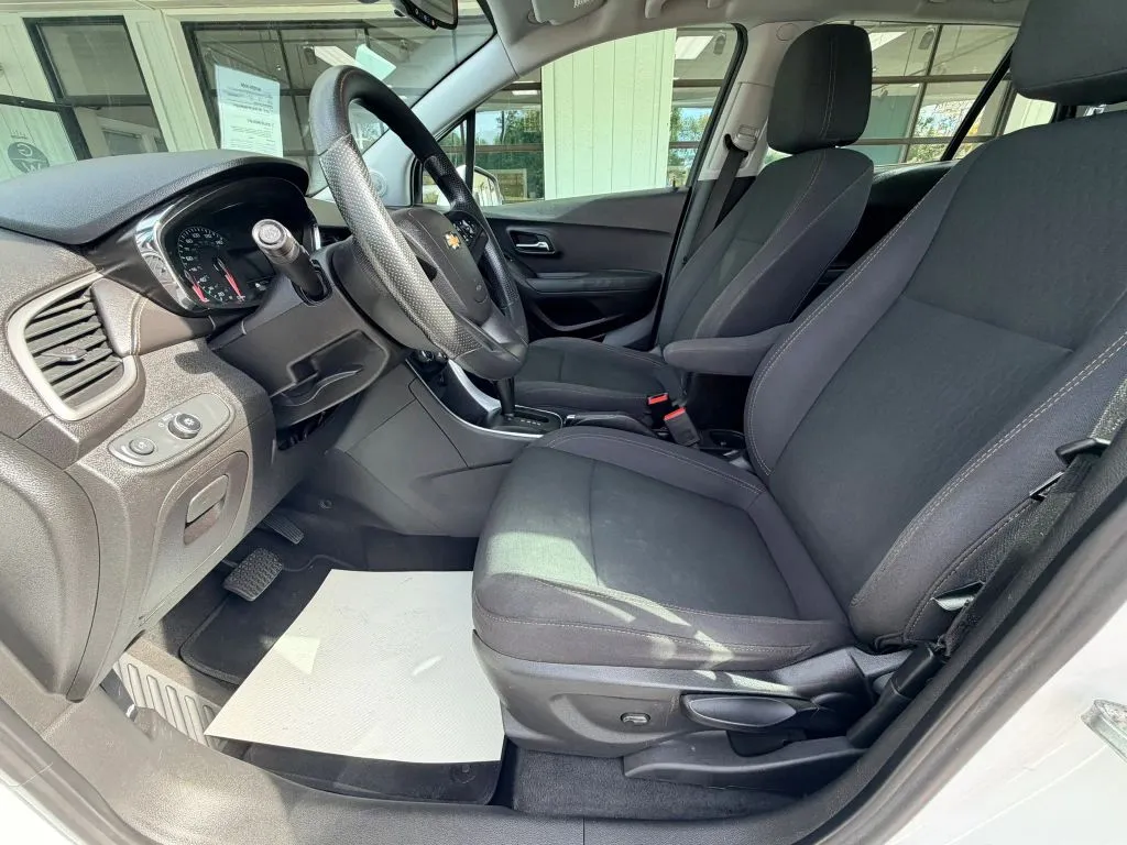 Chevrolet Trax photo 15