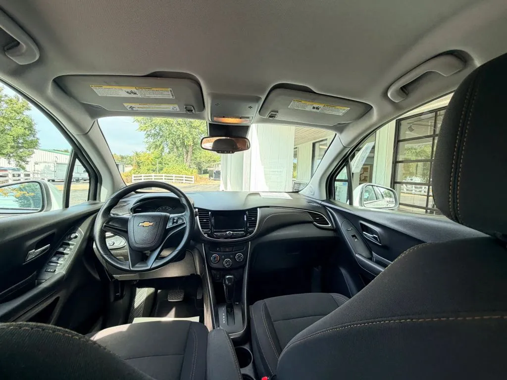 Chevrolet Trax photo 13