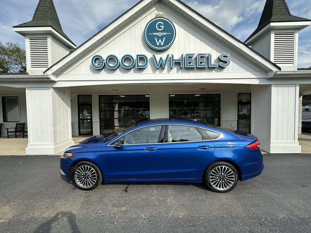 2018 Ford Fusion SE for sale in Liverpool, OH