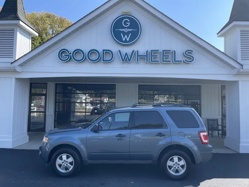 2011 Ford Escape XLT for sale in Liverpool, OH