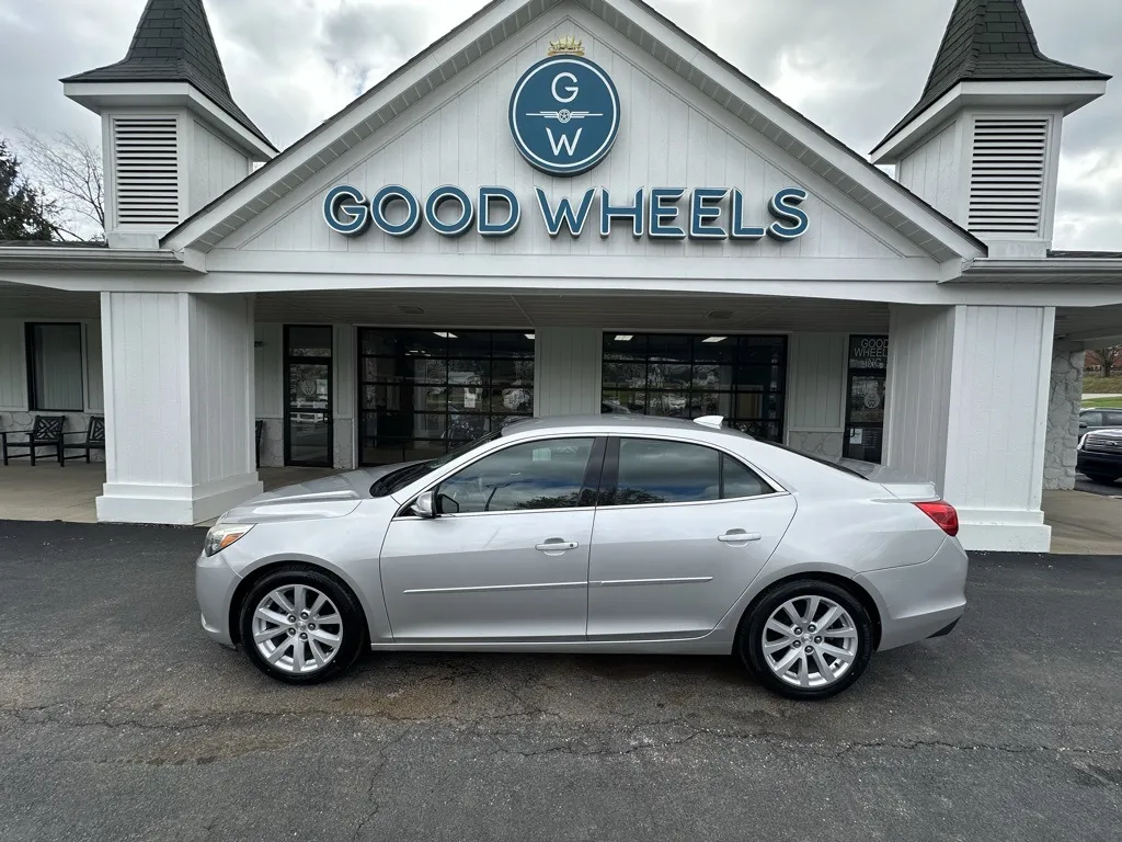 2015 Chevrolet Malibu LT for sale in Liverpool, OH
