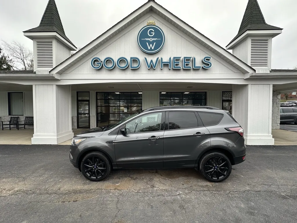 2018 Ford Escape SE for sale in Liverpool, OH