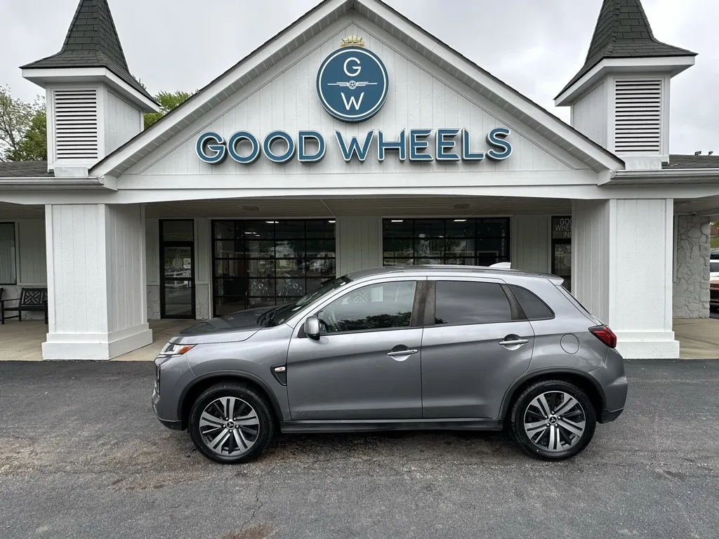 2020 Mitsubishi Outlander Sport 2.0 ES for sale in Liverpool, OH