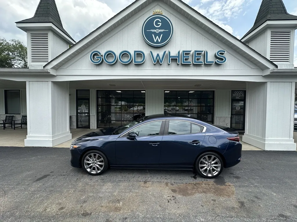 Blue 2019 Mazda Mazda3 Preferred for sale in Liverpool, OH